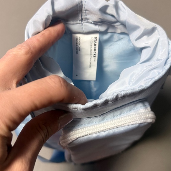 Light blue Starbucks cup pouch - Picture 4 of 4